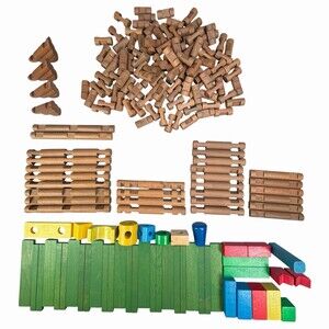 Lincoln Logs 162 Piece Mixed Set Wooden Building Toy Cabin Plus 20 Random Blocks